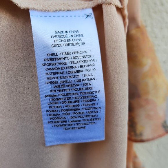 Lauren Ralph Lauren Floral Crinkled Georgette Gown in Blush Multi - Picture 6 of 8